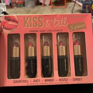 Kiss And Tell Lipstick Set 5